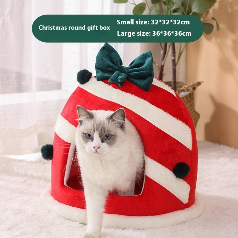 Christmas Enclosed Pet Bed